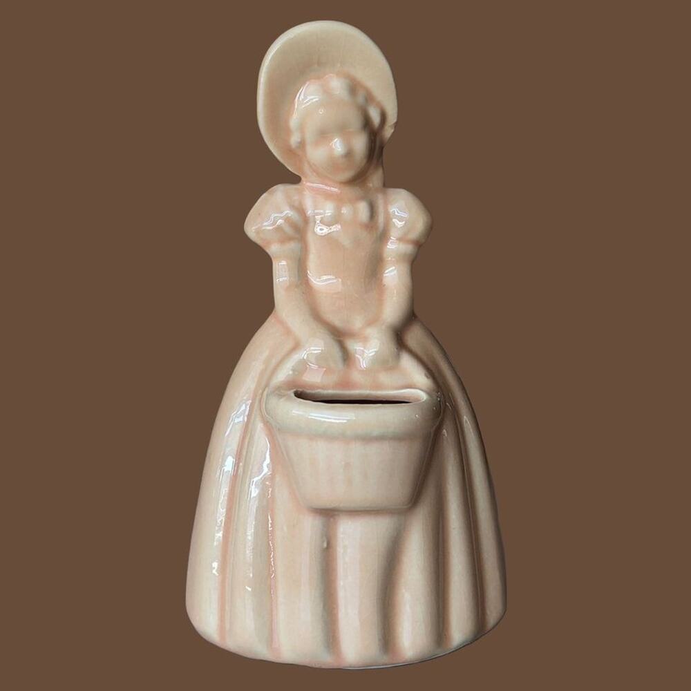 Vintage 1930s Peach Shawnee Pottery Country Girl Planter